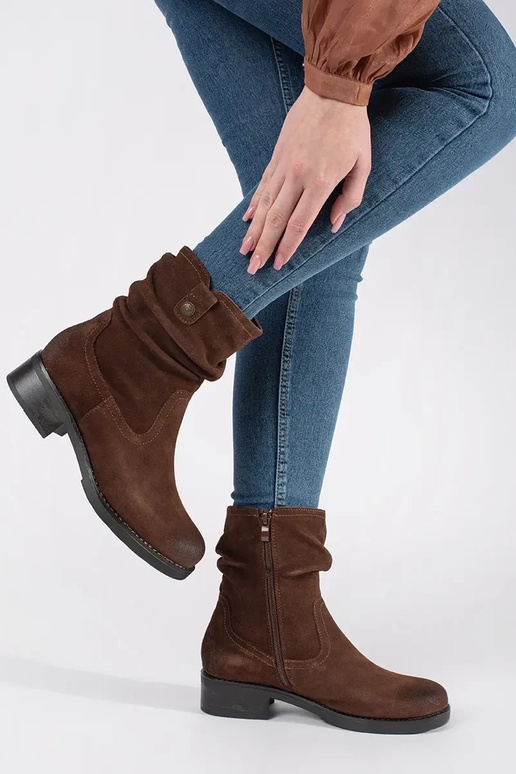 Braune Stiefeletten mit gerafftem...