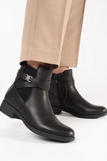 Schwarze Damenstiefel 2