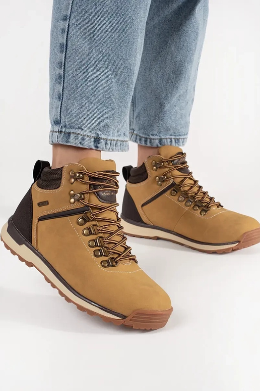 Braune Trekking-Schuhe Braune Trekking-Schuhe