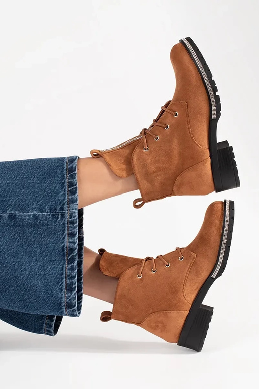 Braune Schnürschuhe