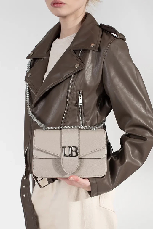 Elfenbeinfarbene kleine...