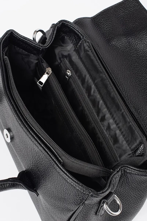 Schwarze Damenhandtasche mit Riemen