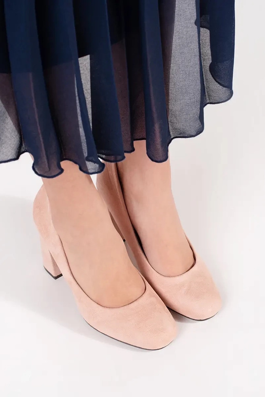 Sandfarbene Wildleder High Heels