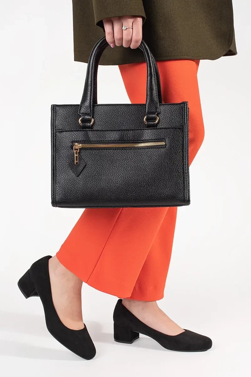 Schwarze Wildleder High Heels auf...