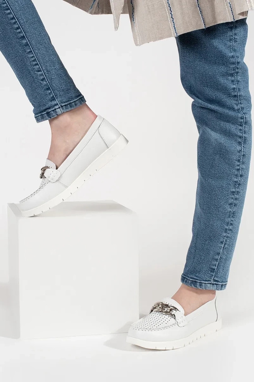 Schwarze Slipper mit Plateausohle aus... Schwarze Slipper mit Plateausohle aus...