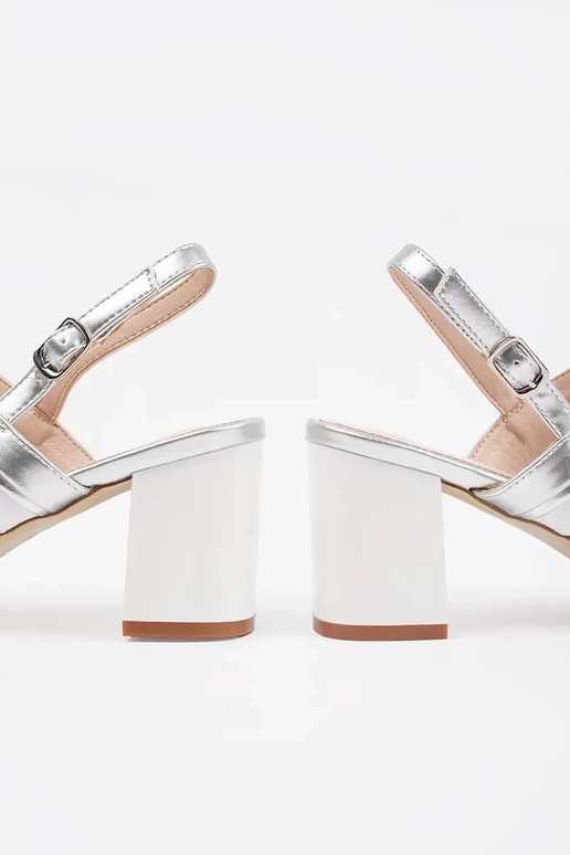 Damen Sandalen mit hohen Absätzen in...