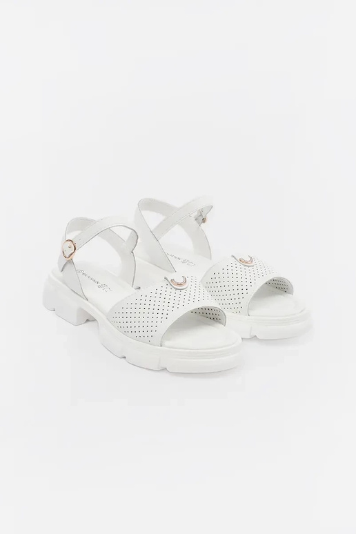 Weiße Sandalen mit Plattform Weiße Sandalen mit Plattform