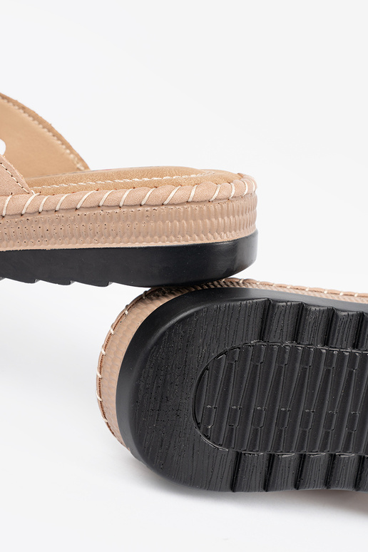 Damen Pantoletten mit dekorativen... Damen Pantoletten mit dekorativen...