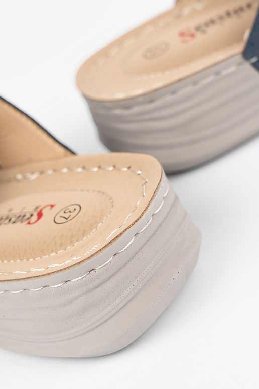 Damen Pantoletten mit dekorativen... Damen Pantoletten mit dekorativen...