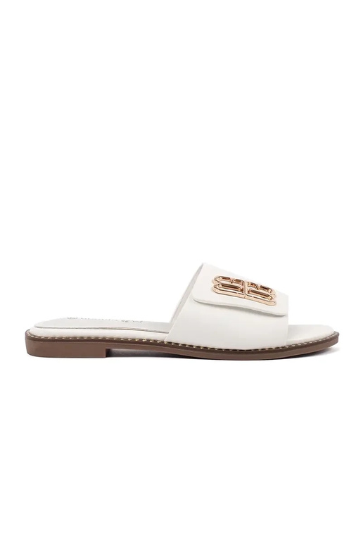 weiße Damenflipflops mit flachem Fußbett weiße Damenflipflops mit flachem Fußbett