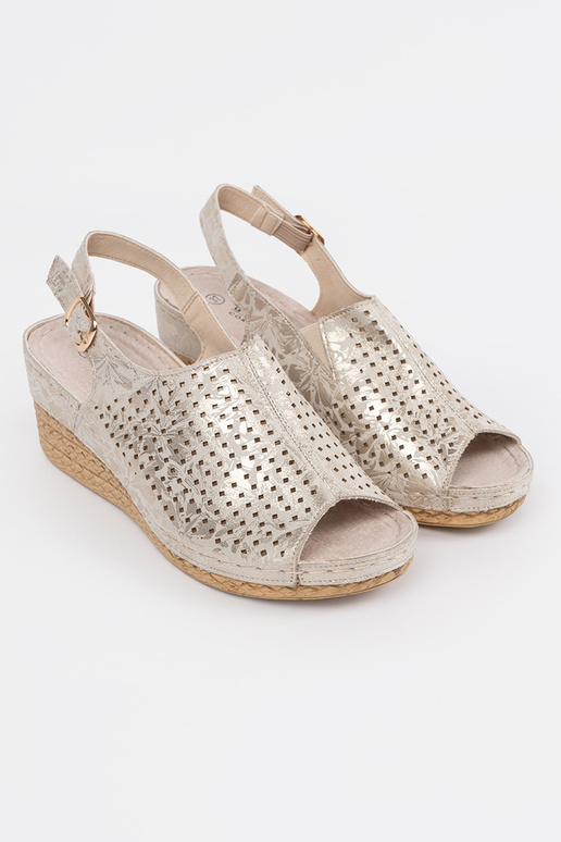 Sandalen in sandfarbener Farbe