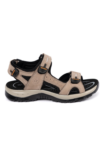 Sportliche Sandalen in Braun