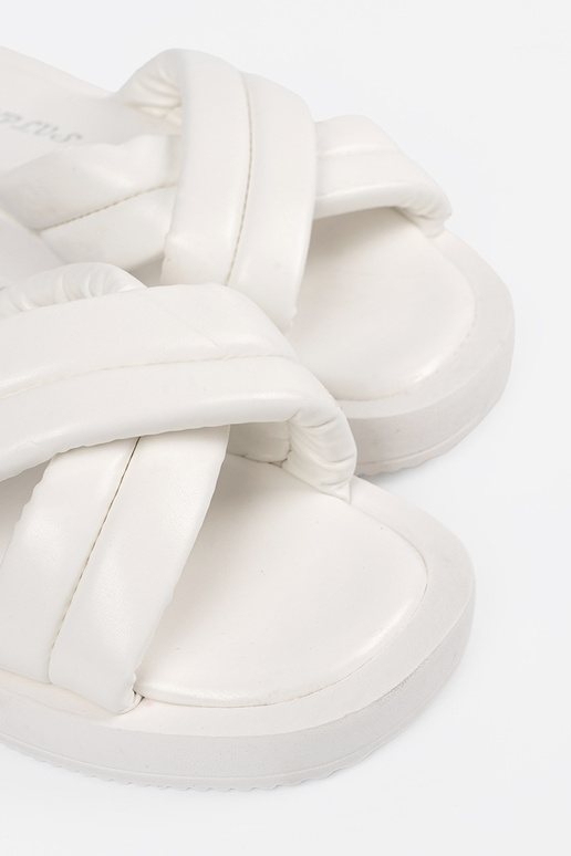 Damen Pantoletten mit Plateau in Weiß Damen Pantoletten mit Plateau in Weiß