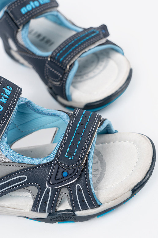 Dunkelblaue Jungen-Sandalen