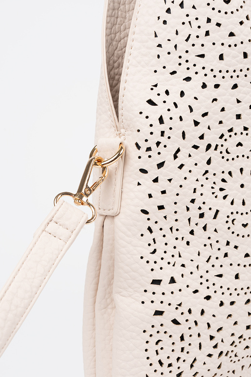 Hellsandfarbene durchbrochene...