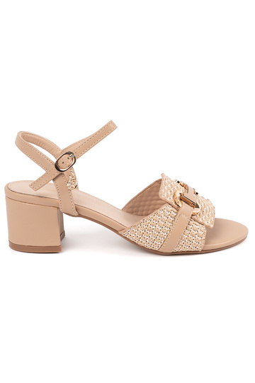 Damen Sandalen in Sandfarbe...