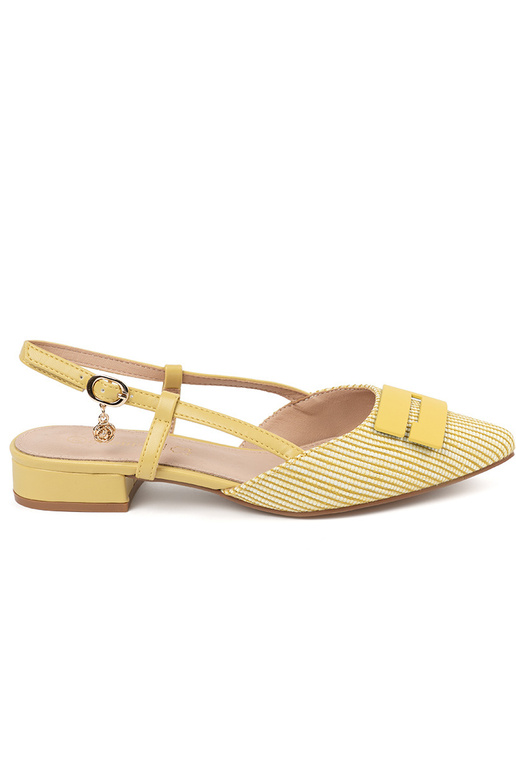 Damen gelbe Sandalen mit offener Ferse Damen gelbe Sandalen mit offener Ferse