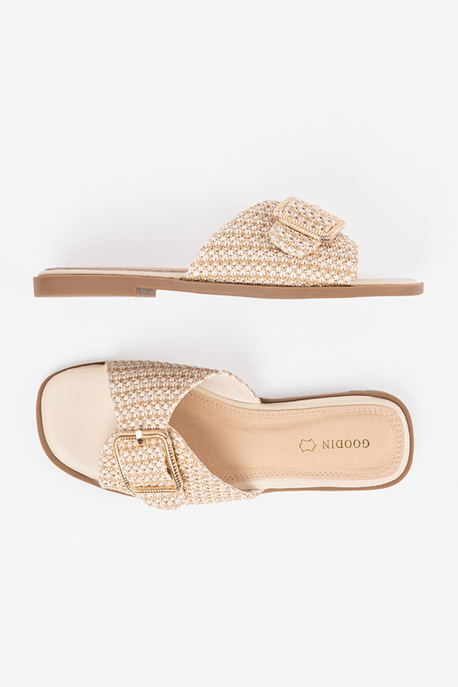 Sandfarbene Pantoletten mit Schnallen