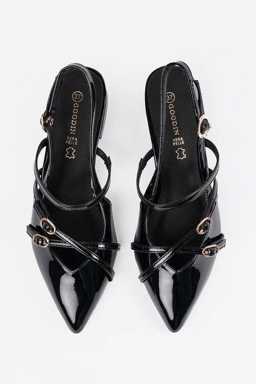 Lackierte Damen schwarze High Heels... Lackierte Damen schwarze High Heels...