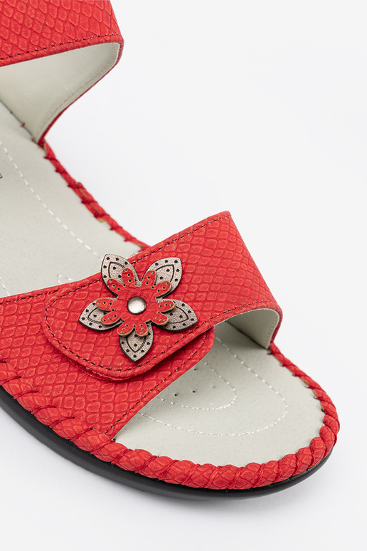 Sandalen mit Leder-Einlagen in Rot