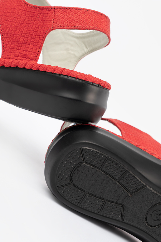 Sandalen mit Leder-Einlagen in Rot