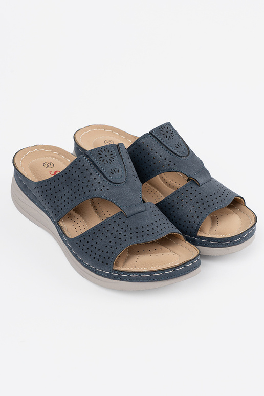 Bequeme Schuhe mit Ausstattungen in blau