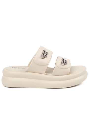 elfenbeinfarbe Hausschuhe...