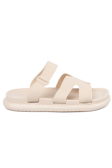 elfenbeinfarbe Hausschuhe...