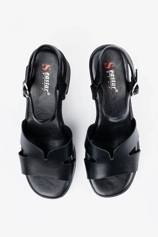 Schwarze Sandalen mit Absatz