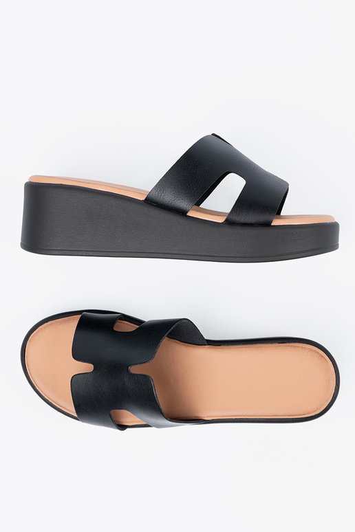 Schwarze Damen-Pantoletten mit Plattform Schwarze Damen-Pantoletten mit Plattform