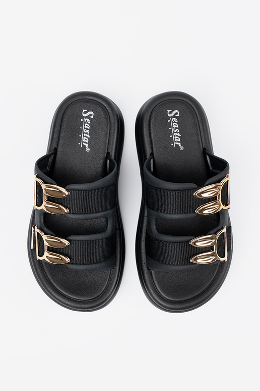 Pantoletten mit Plateau und goldenen... Pantoletten mit Plateau und goldenen...