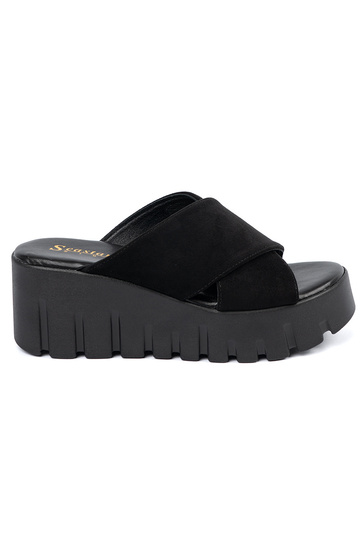 aus INildleder Hausschuhe...