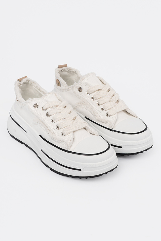 Weiße Damen Schuhe mit Plattform Weiße Damen Schuhe mit Plattform