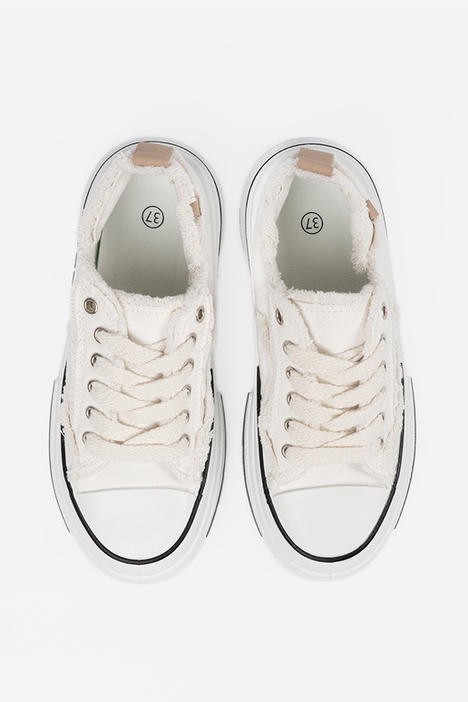 Weiße Damen Schuhe mit Plattform Weiße Damen Schuhe mit Plattform