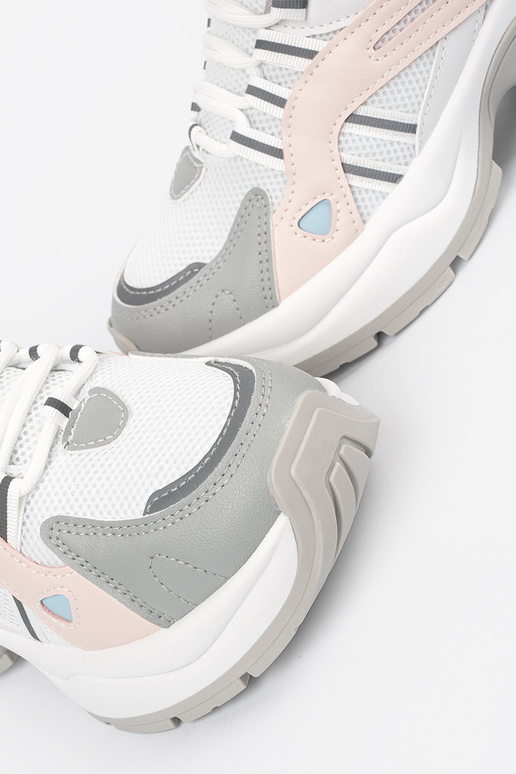 Pastellfarbene sportliche Schuhe für...