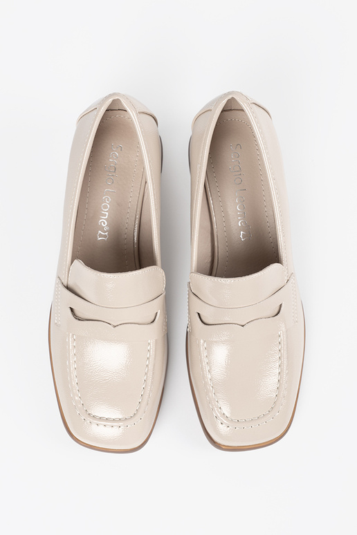 Helle sandfarbene Damen Schuhe im... Helle sandfarbene Damen Schuhe im...
