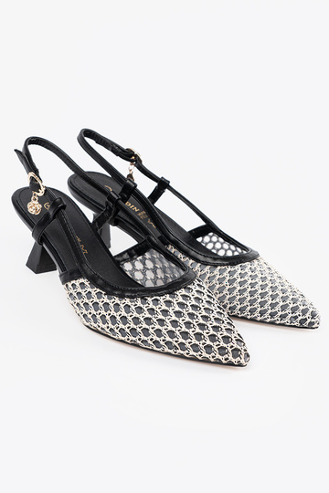 Absatzschuhe mit Lochmuster... 2