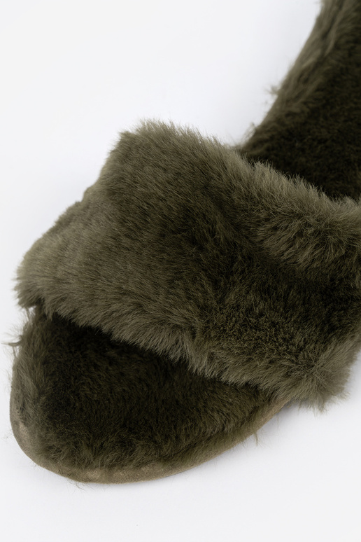 Grüne Damen Hausschuhe aus Fell Grüne Damen Hausschuhe aus Fell