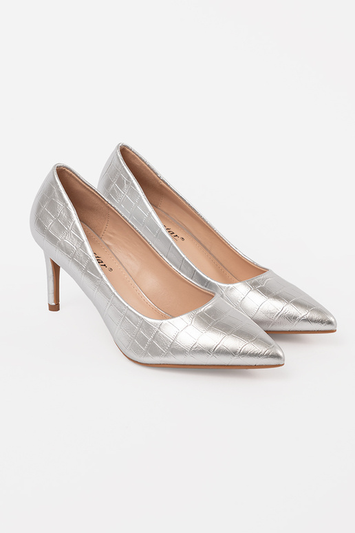 Klassische silberne Pumps Klassische silberne Pumps