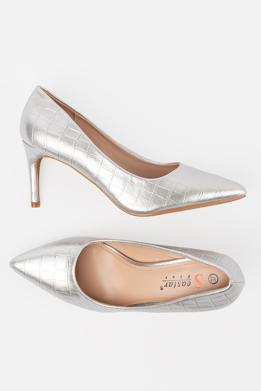 Klassische silberne Pumps Klassische silberne Pumps