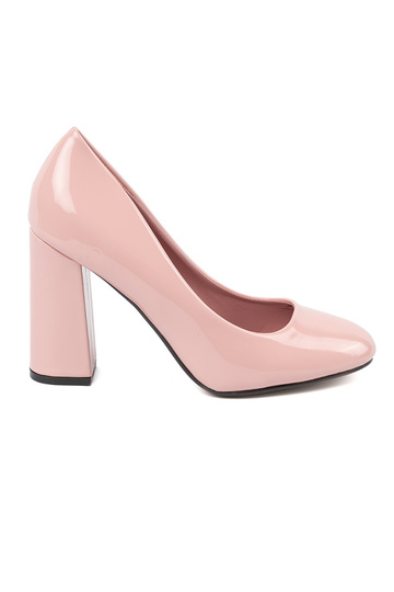 Rosa lackierte High Heels