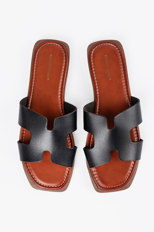 Schwarze Hausschuhe mit quadrater Spitze Schwarze Hausschuhe mit quadrater Spitze