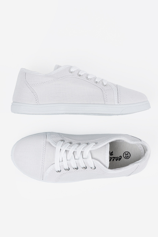 Zueiße Farbe ein Klassiker Schuhe Zueiße Farbe ein Klassiker Schuhe