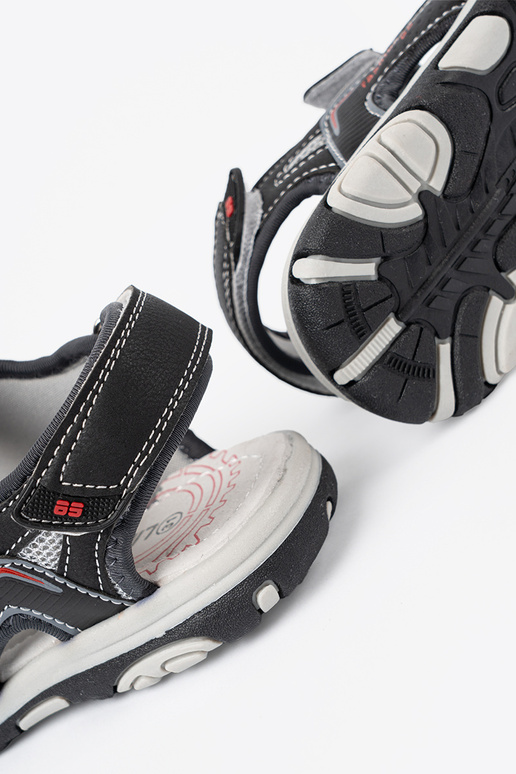 schZuarze Farbe jungenhaft Sandalen