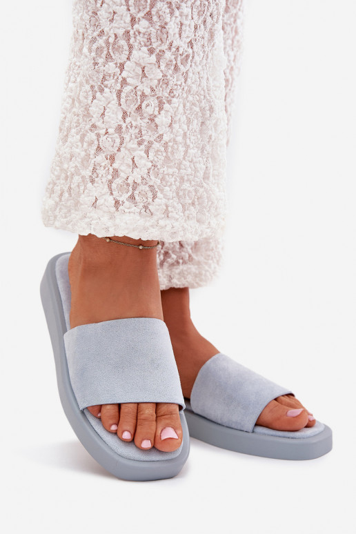 Damenhausschuhe mit einer Plattform Z aus Öko-INildlederu Hellblau Jorina Damenhausschuhe mit einer Plattform Z aus Öko-INildlederu Hellblau Jorina