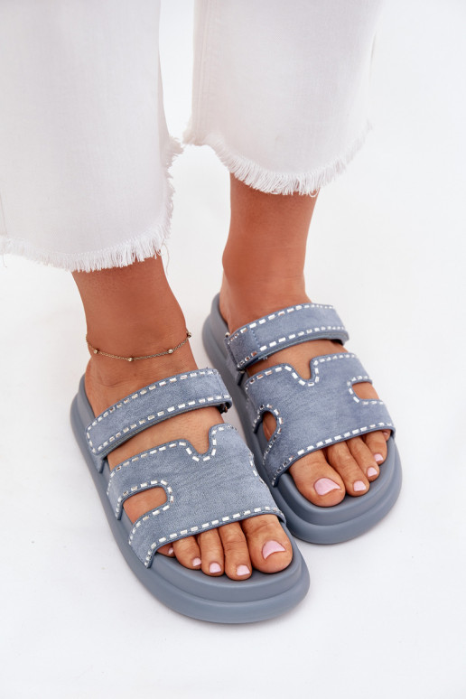 Damenhausschuhe Mit Dekoration mit einer Plattform blaue Farbe Delyna