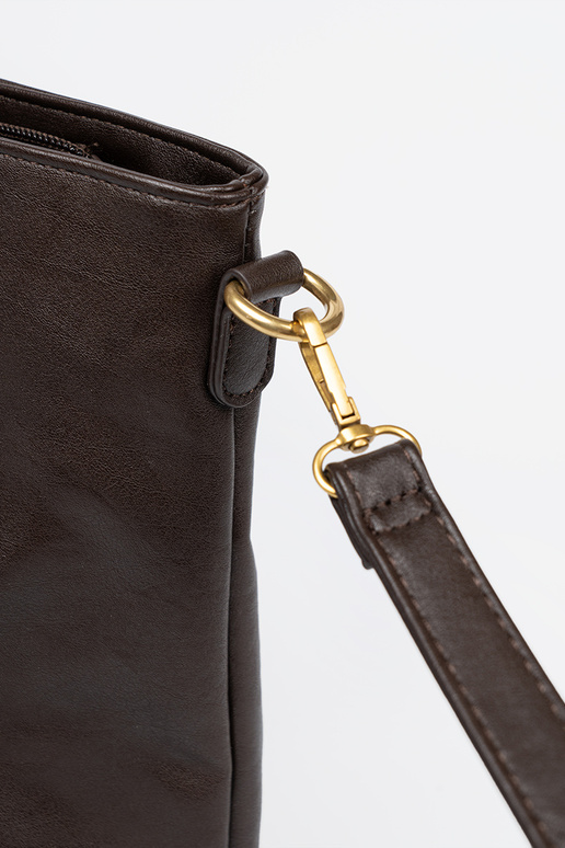 Dunkelbraun Handtasche ze goldenmi elementami Dunkelbraun Handtasche ze goldenmi elementami