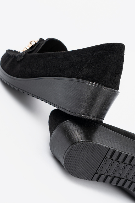 schZuarze Farbe aus INildleder Halbschuhe z ozdobnym misiem