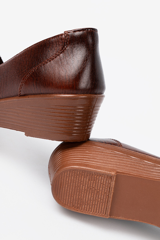 Frauen Schuhe slip-on z fakturoZuanym noskiem Frauen Schuhe slip-on z fakturoZuanym noskiem