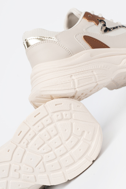Beige Sneakers modellieren Schuhe mit einem massiven Plateau